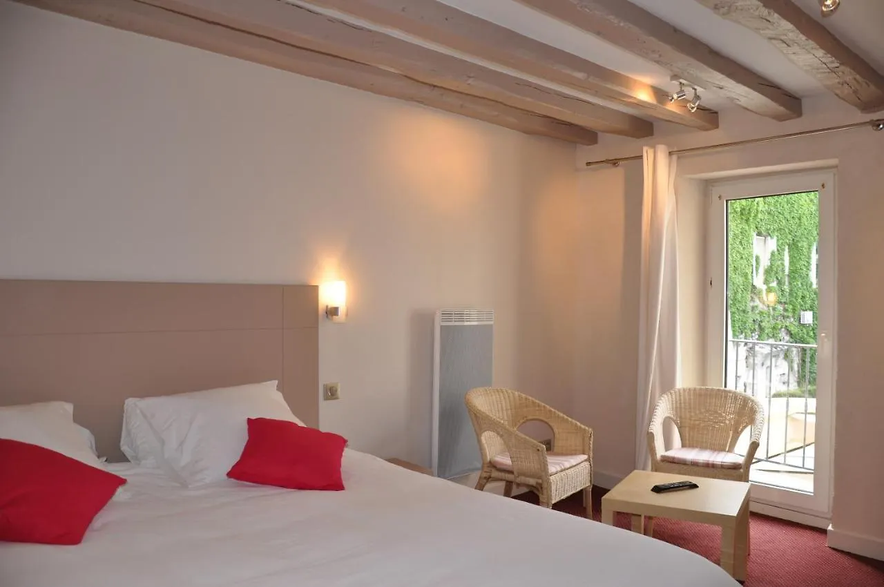 Hotel De La Couronne Aix-les-Bains