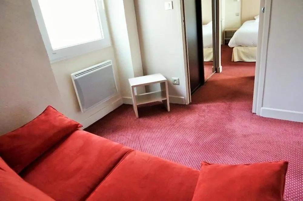 Hotel De La Couronne Aix-les-Bains