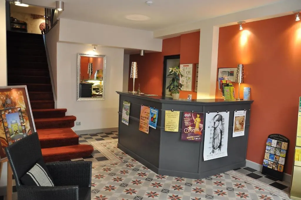 Hotel De La Couronne Aix-les-Bains
