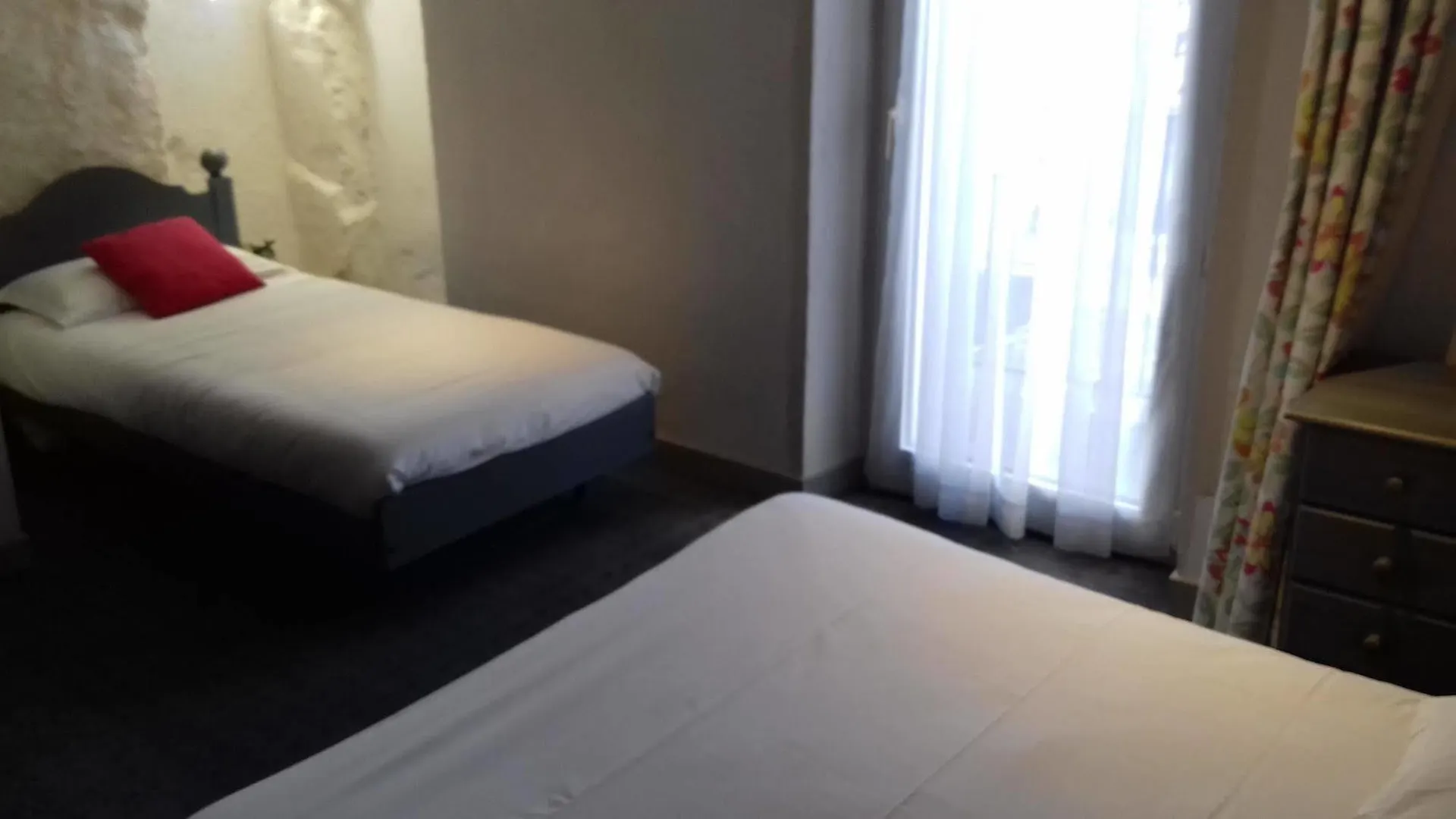 Hotel De La Couronne Aix-les-Bains